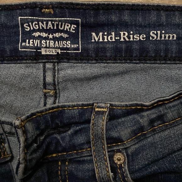 Levi Jeans - Picture 2 of 3